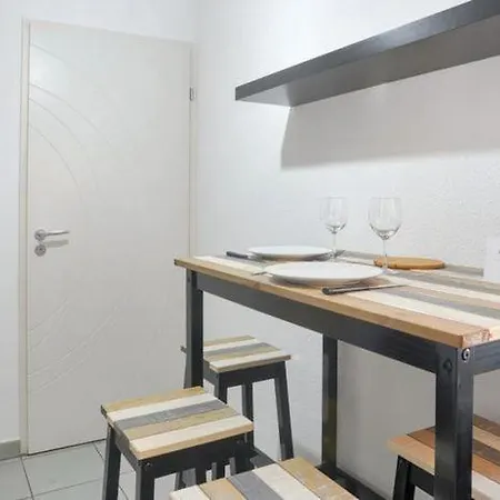 100 - Le Floréa - - 2 Pers - Parking - Wifi Castelnau-le-Lez